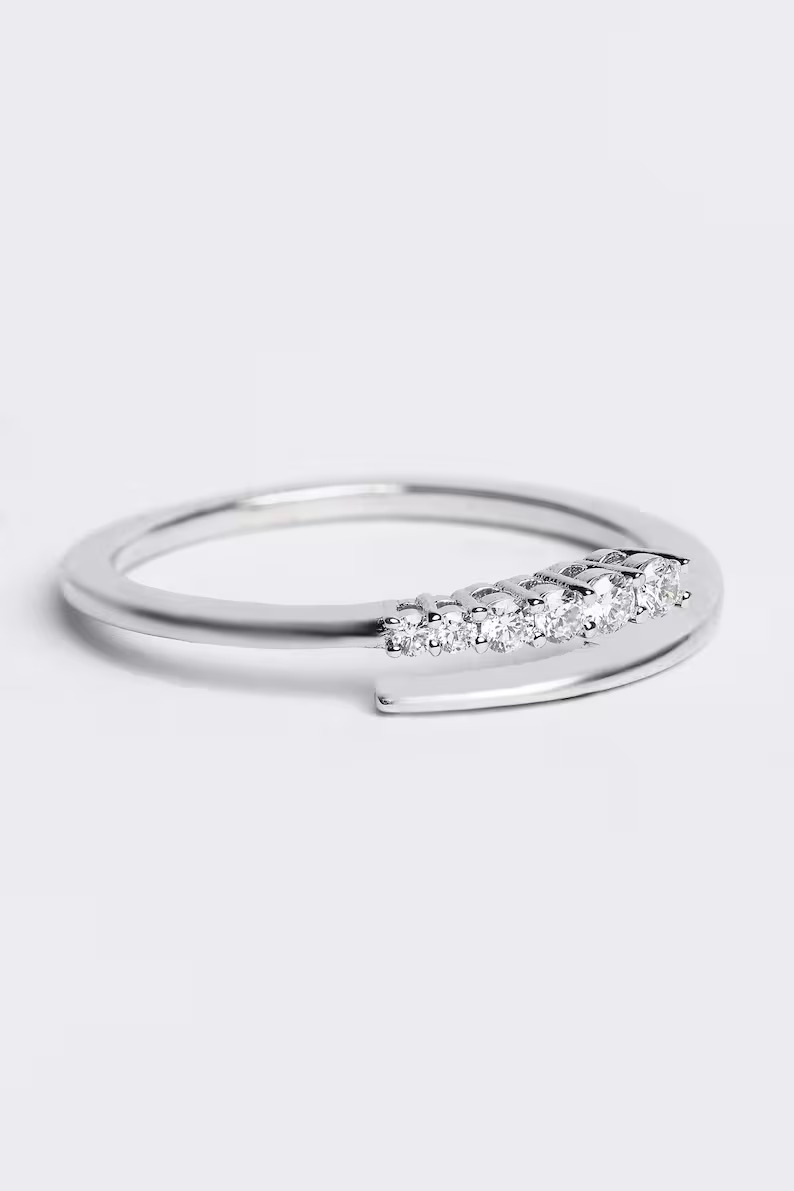Aurelia Solitaire Ring
