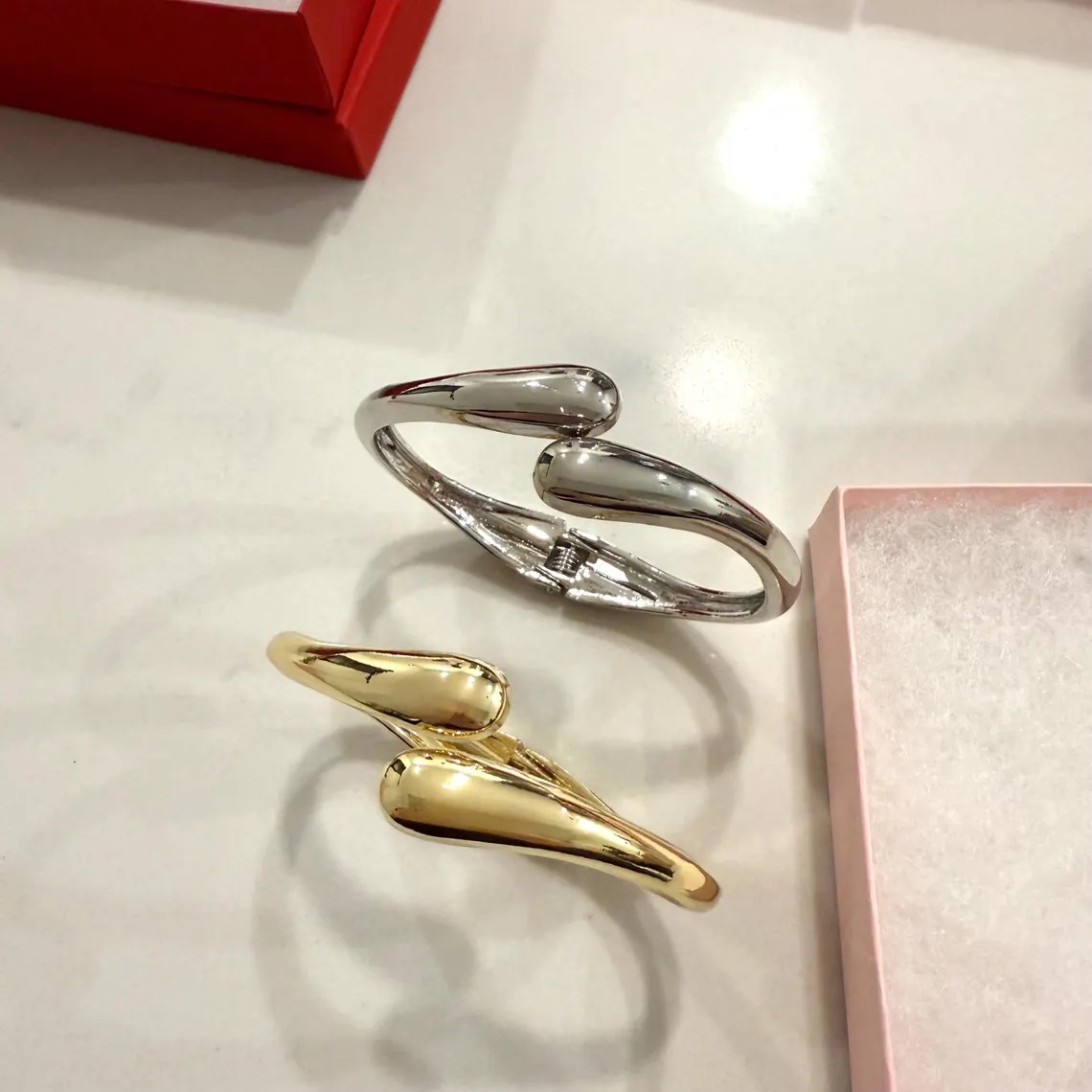 Dainty Stone Bracelet